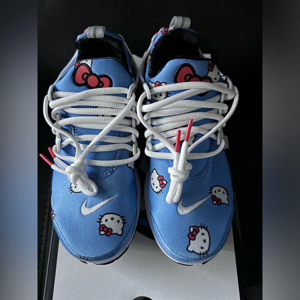 Hello Kitty Nike Presto